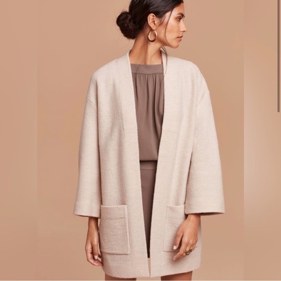 Aritzia Kimono Style Jacket in Crème - Picture 1 of 3